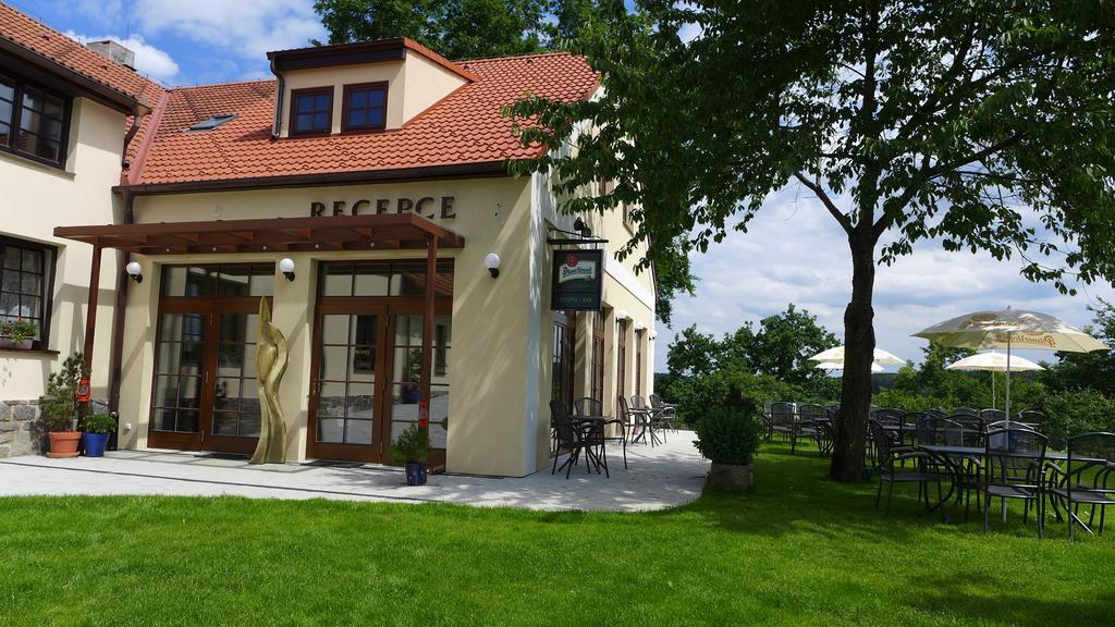 Penzion Fousek Zvíkovské Podhradí Екстериор снимка